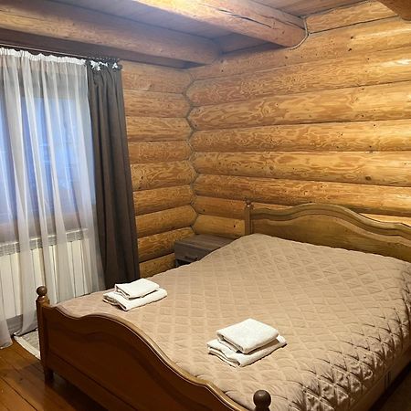 Smerekovyi Dvir Poljana Exteriör bild