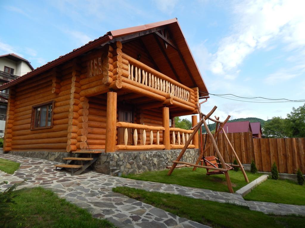 Smerekovyi Dvir Poljana Rum bild