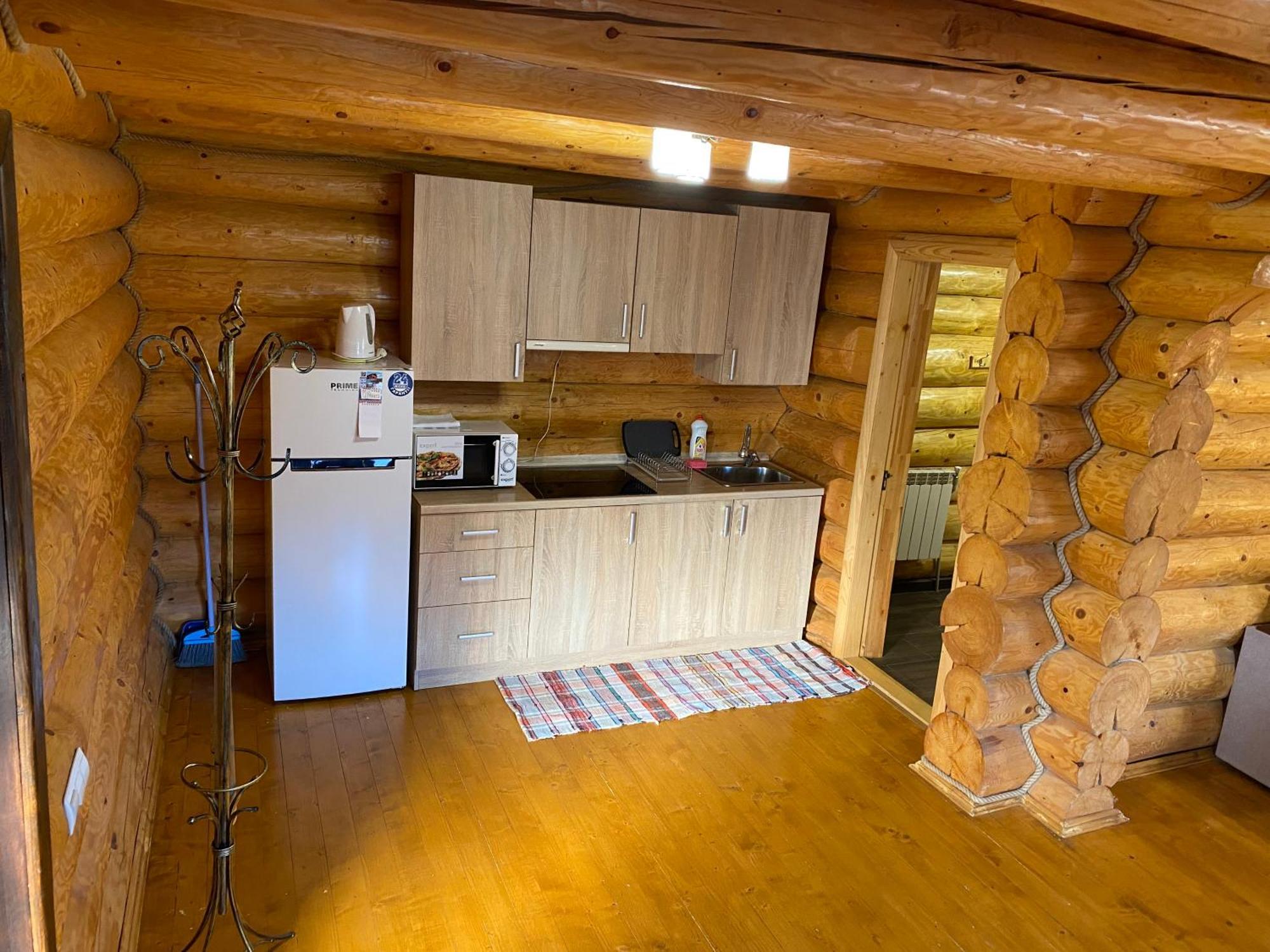 Smerekovyi Dvir Poljana Exteriör bild