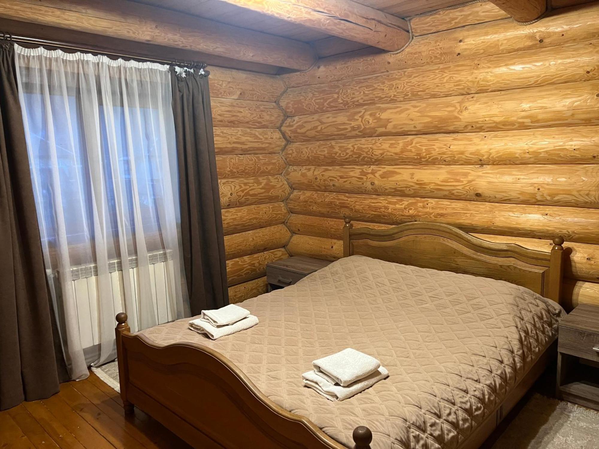 Smerekovyi Dvir Poljana Exteriör bild