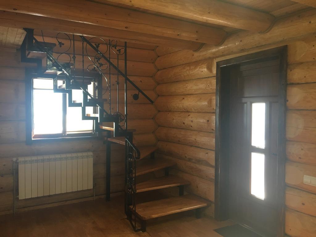 Smerekovyi Dvir Poljana Exteriör bild